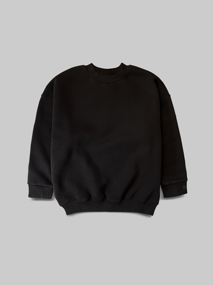 Long-Sleeved Triple Black